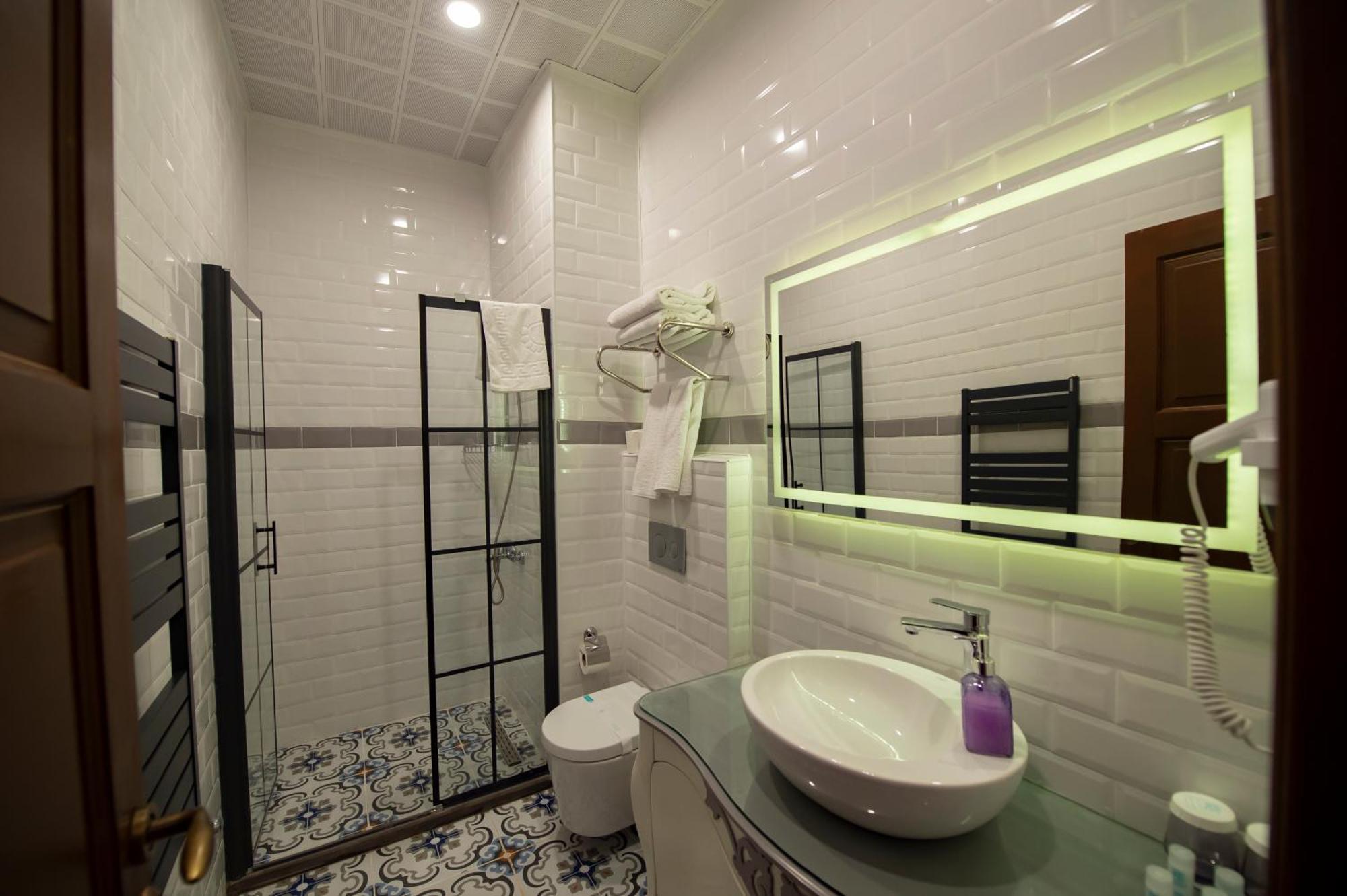 Ve Hotels Beylerbeyi Sarayi Kars Exterior photo