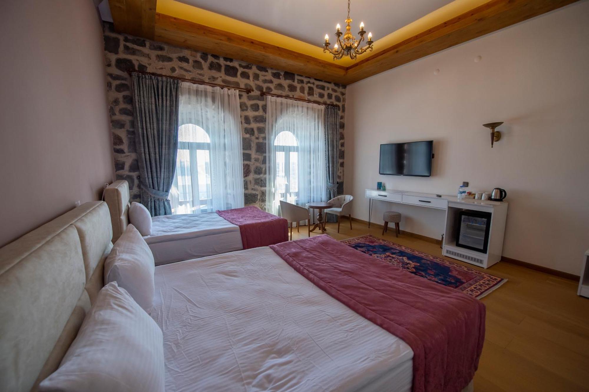 Ve Hotels Beylerbeyi Sarayi Kars Exterior photo